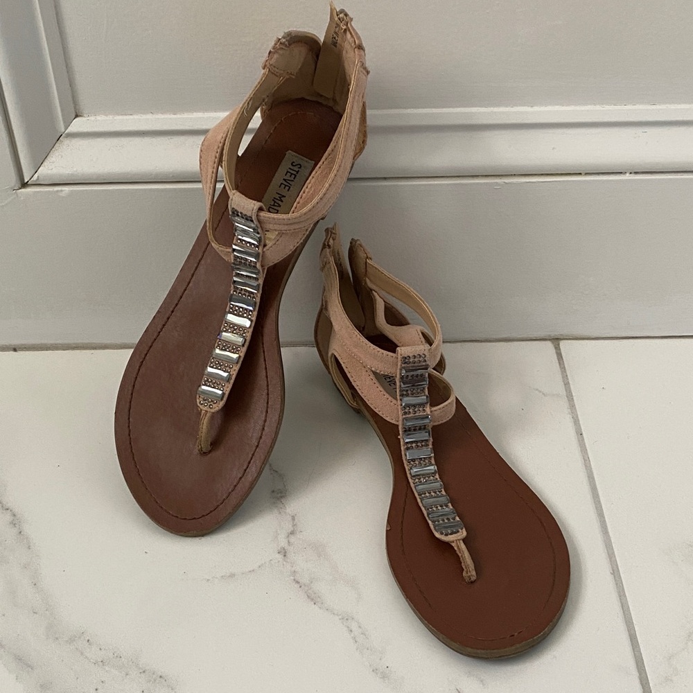 Steve Madden Pink and Brown Sandals with Silver Accents